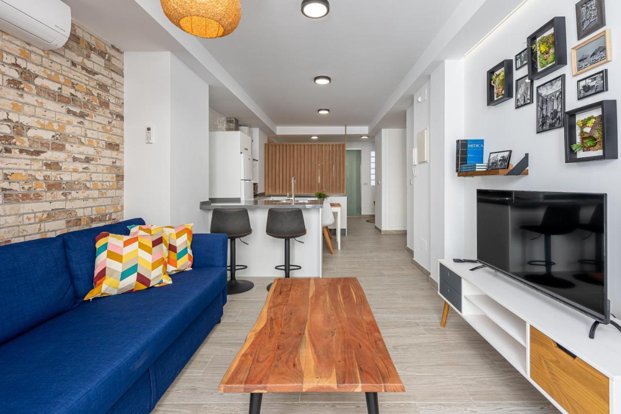 La Trinidad Suites Fuengirola Bagian luar foto